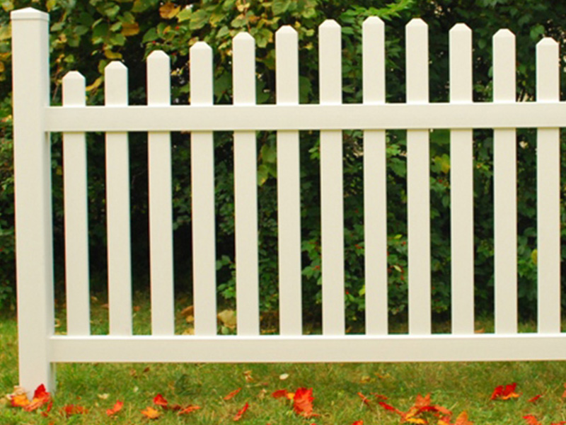 Vinyl Picket Fence